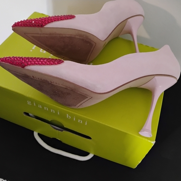 Gianni Bini Pink and Red Heels - Picture 3 of 3
